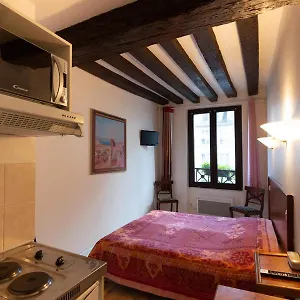 De Bourgogne Aparthotel